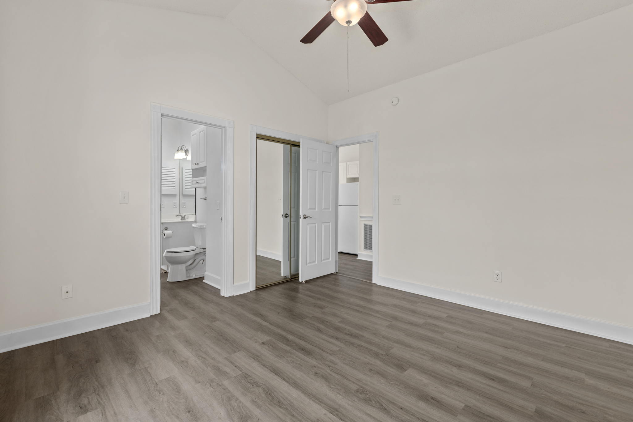 4703 Wild Iris Dr, Myrtle Beach, SC 29577, USA Photo 16
