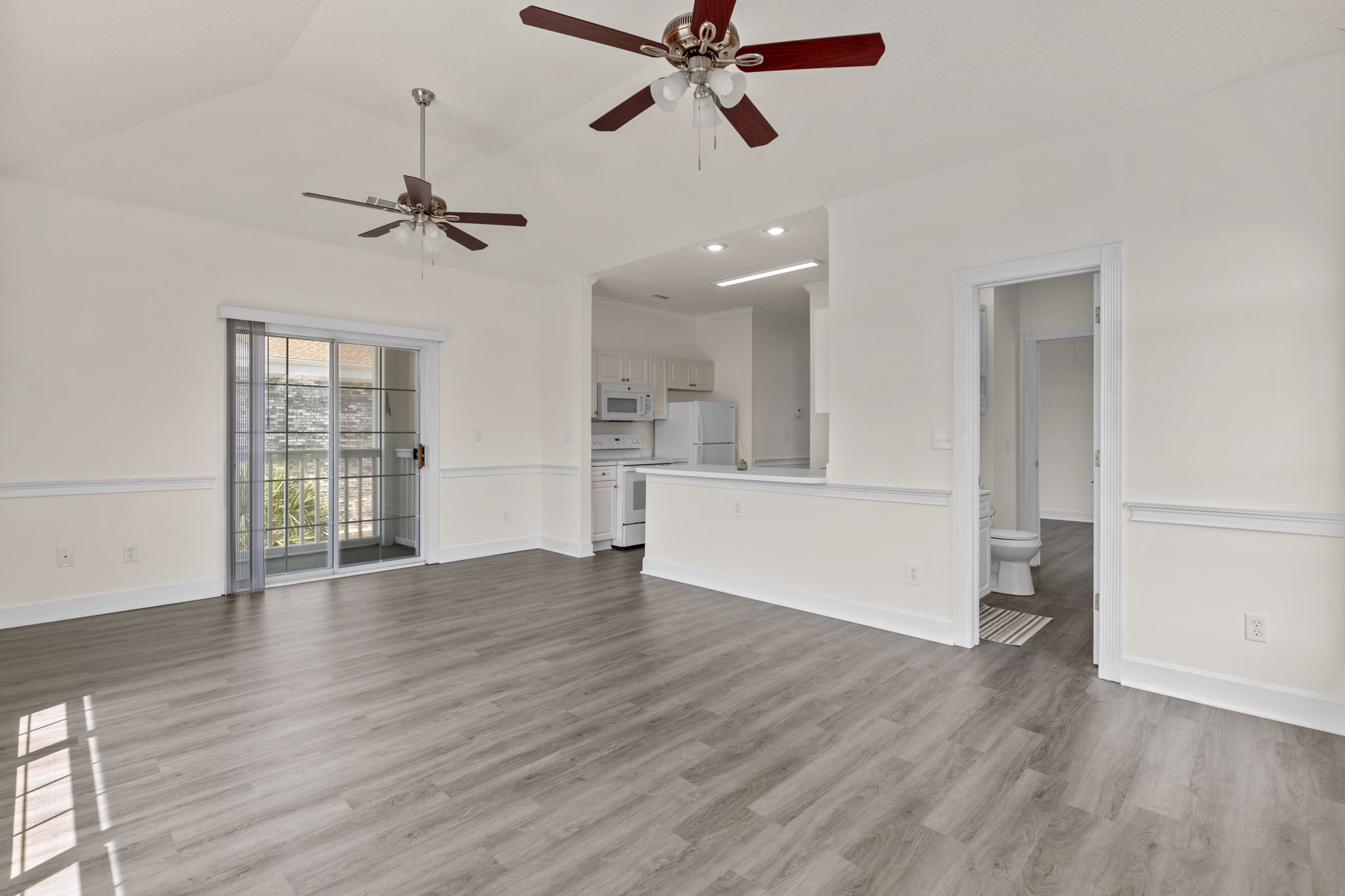 4703 Wild Iris Dr, Myrtle Beach, SC 29577, USA Photo 8