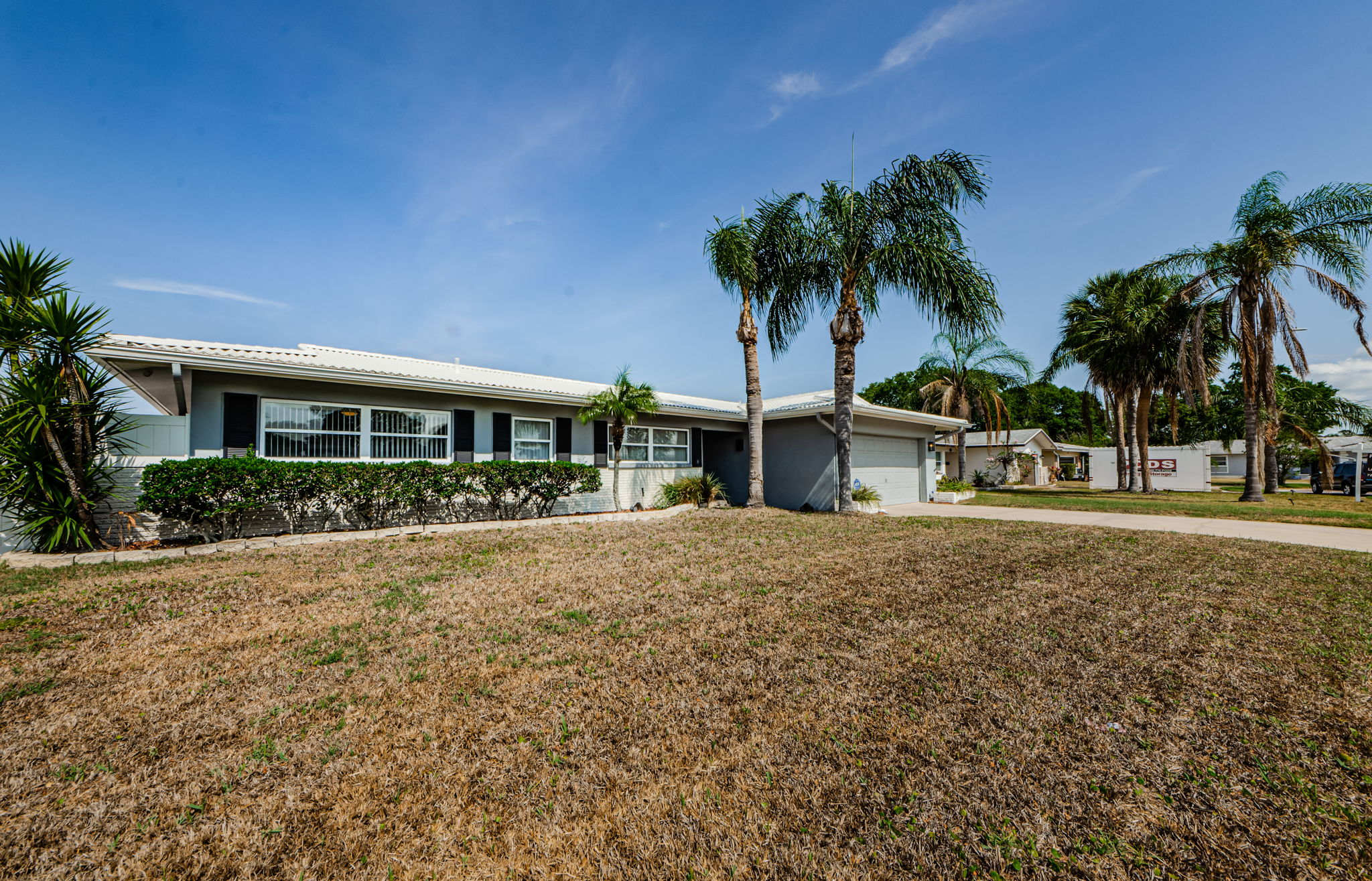 Front Exterior 4