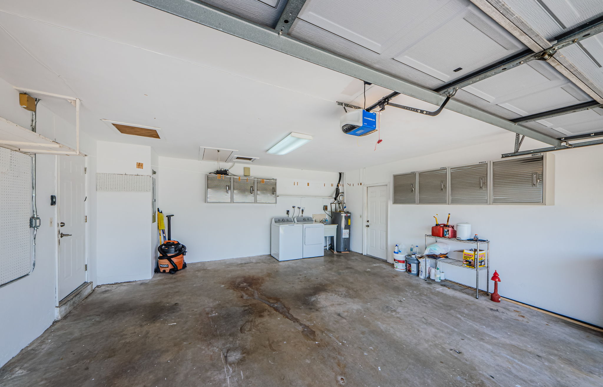 Garage 2