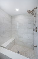 Master Bathroom 1b