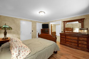  Photo 30