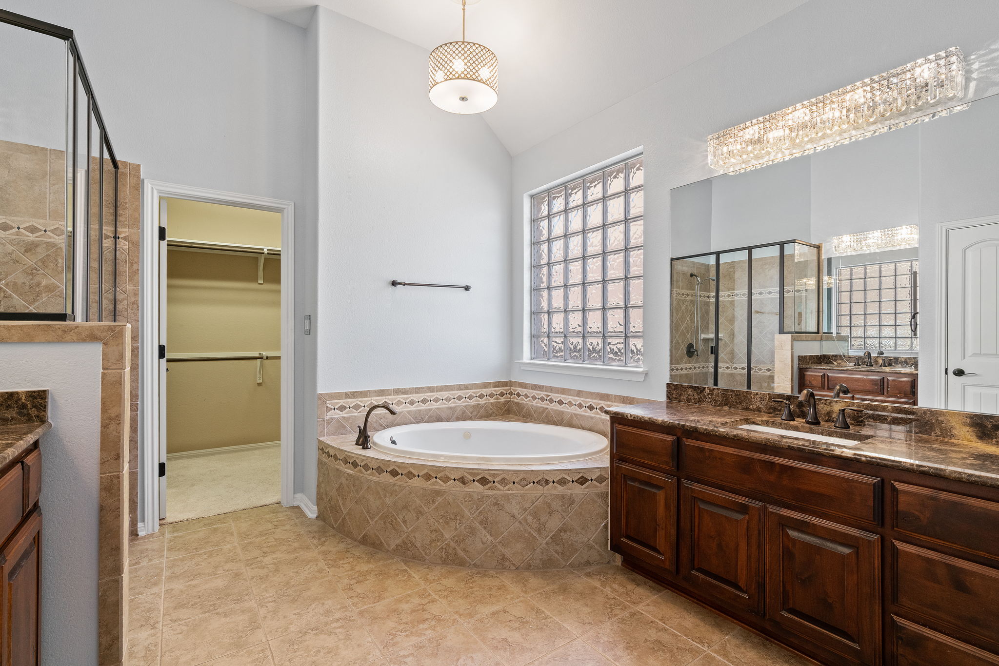 4705 Mont Blanc Dr, Austin, TX 78738, USA Photo 15