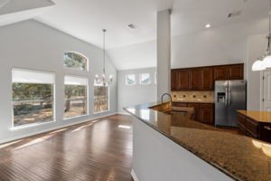 4705 Mont Blanc Dr, Austin, TX 78738, USA Photo 6