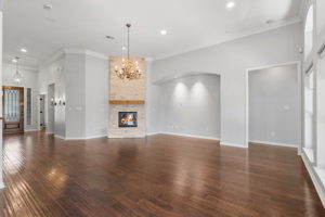 4705 Mont Blanc Dr, Austin, TX 78738, USA Photo 4