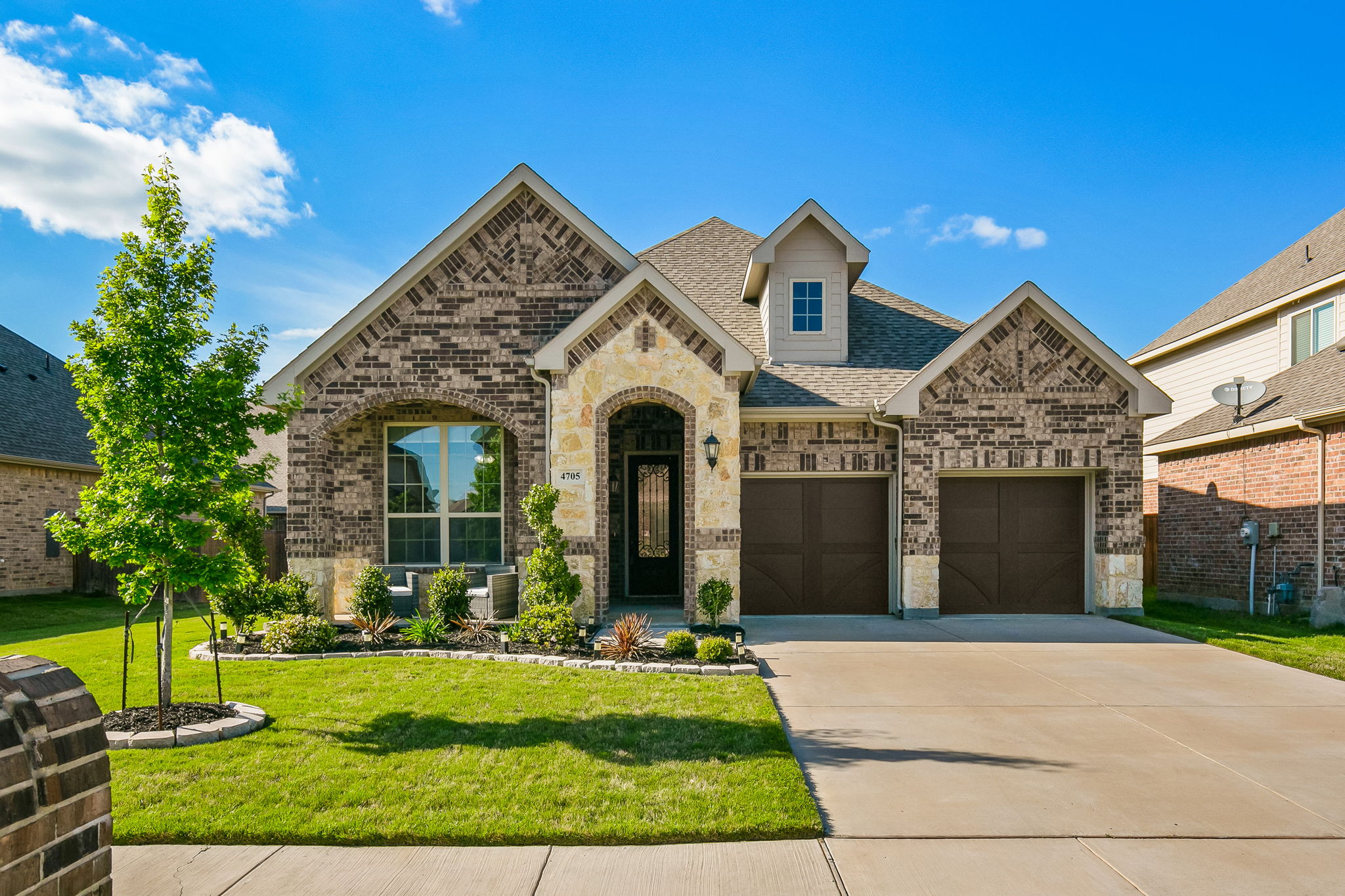 4705 Periwinkle Dr, Mansfield, TX 76063 Gold Sprint Media