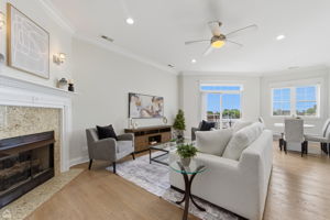 4705 S Champlain Ave 404 - Karen Biazar_009