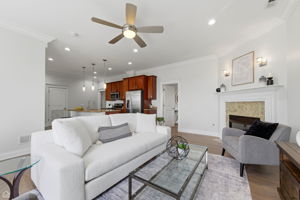 4705 S Champlain Ave 404 - Karen Biazar_014