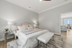4705 S Champlain Ave 404 - Karen Biazar_016