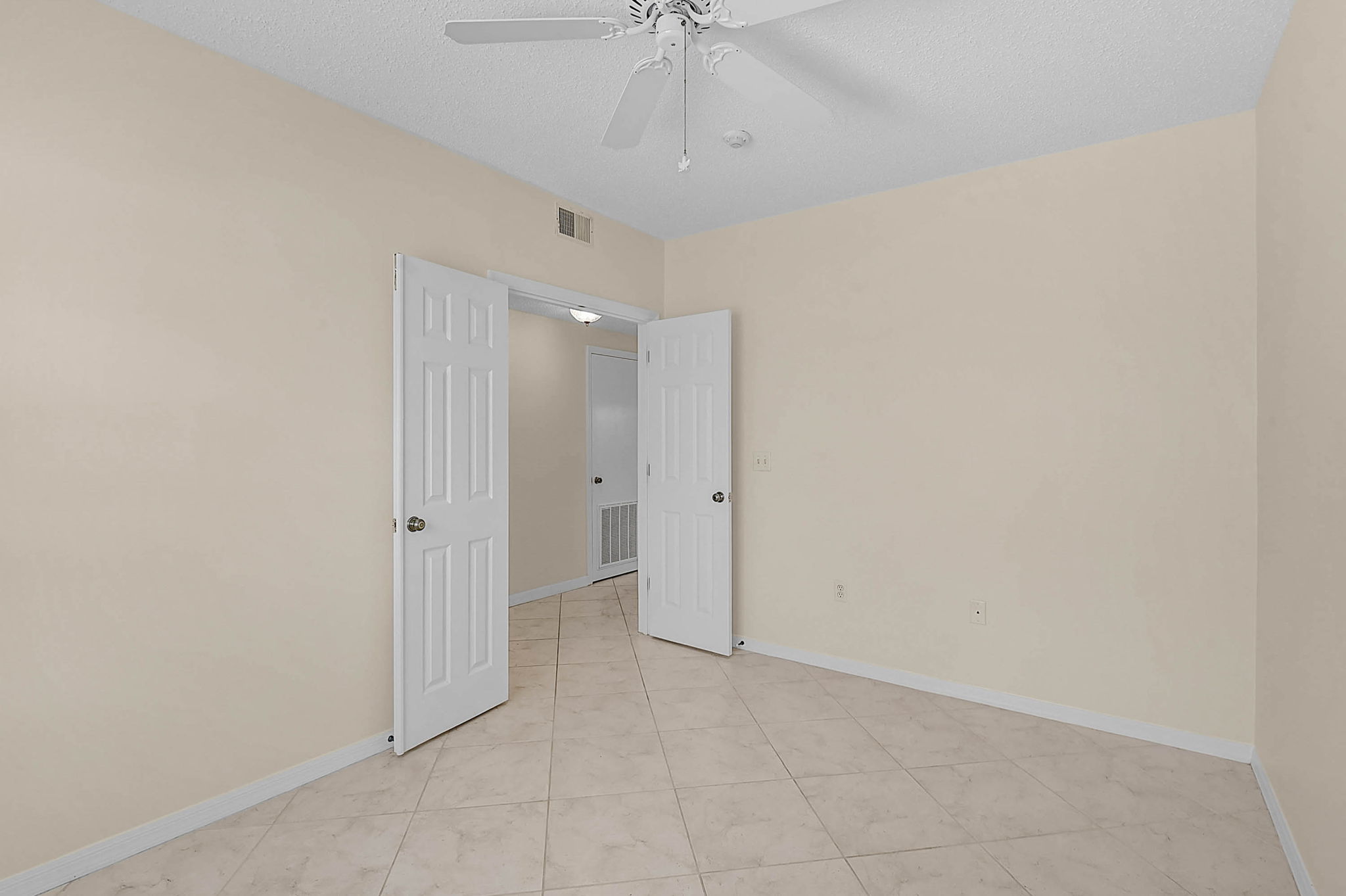 4705 Sand Trap St Cir - Unit #106-6
