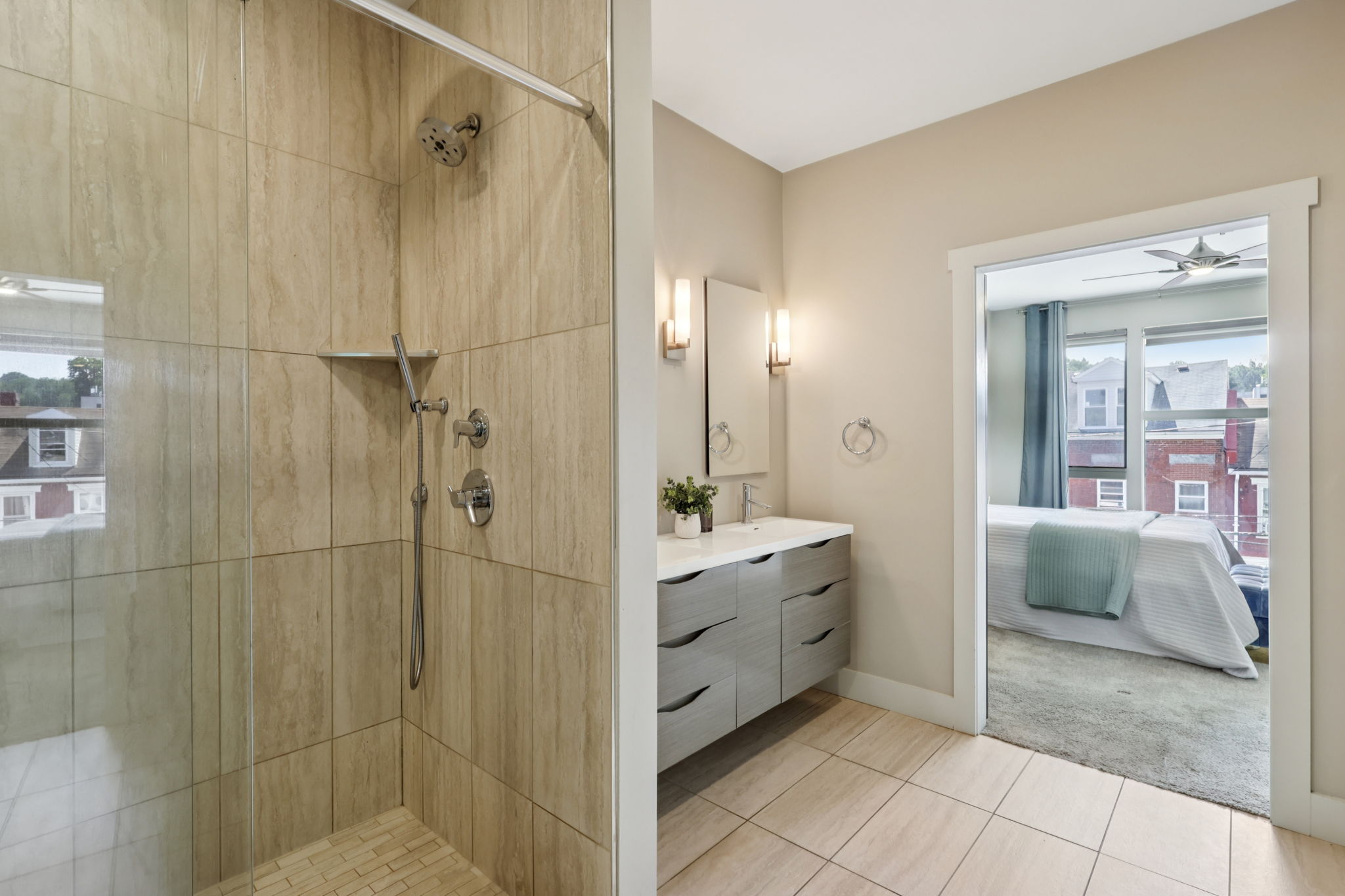 Hatfield St-1206-036