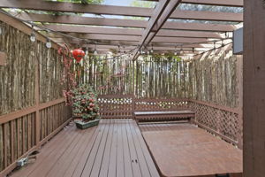  Photo 34