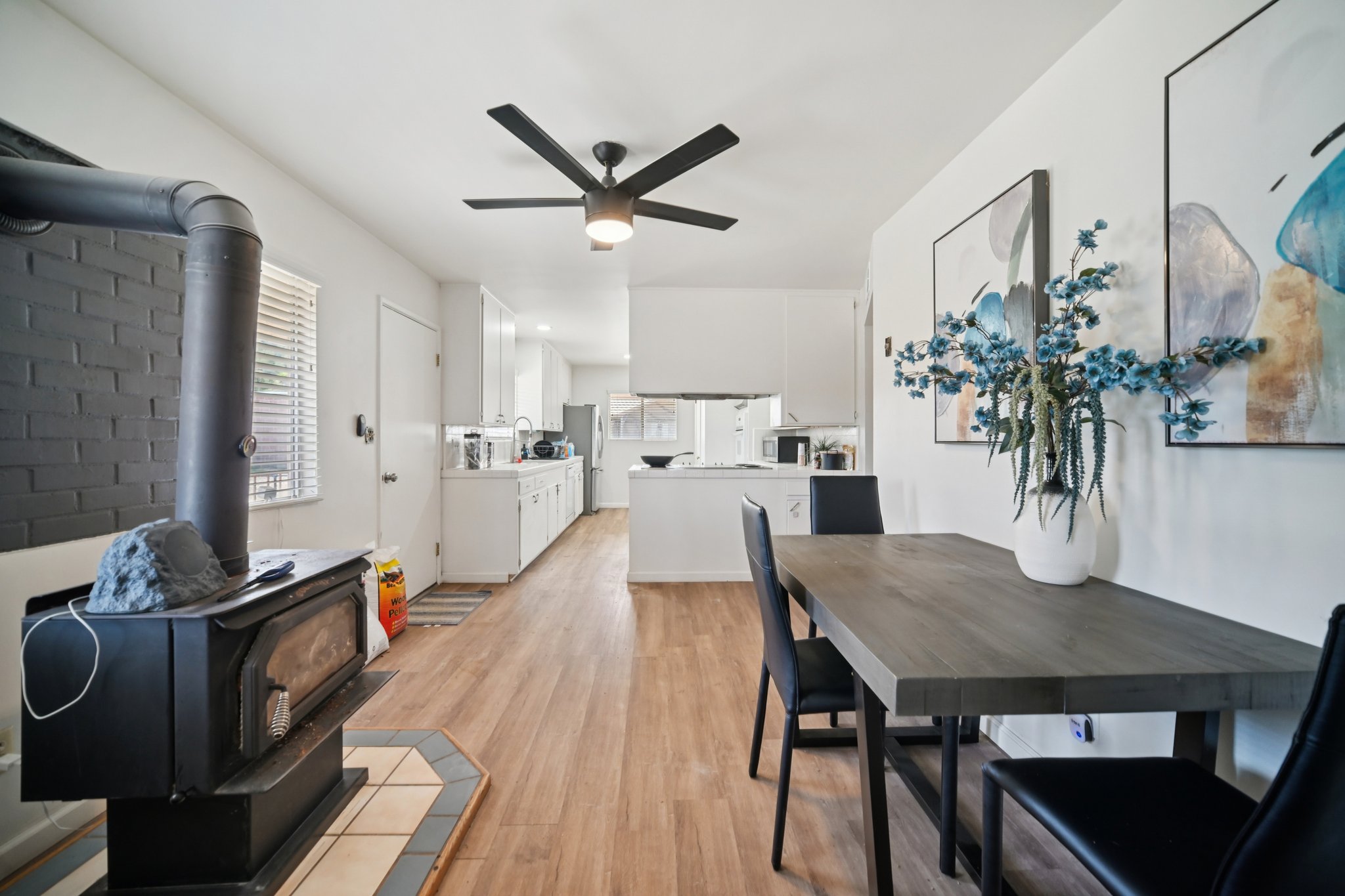 Kings Canyon Rd-S0702-010.jpg