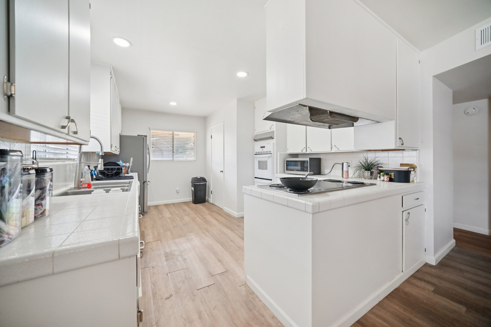 Kings Canyon Rd-S0702-013.jpg