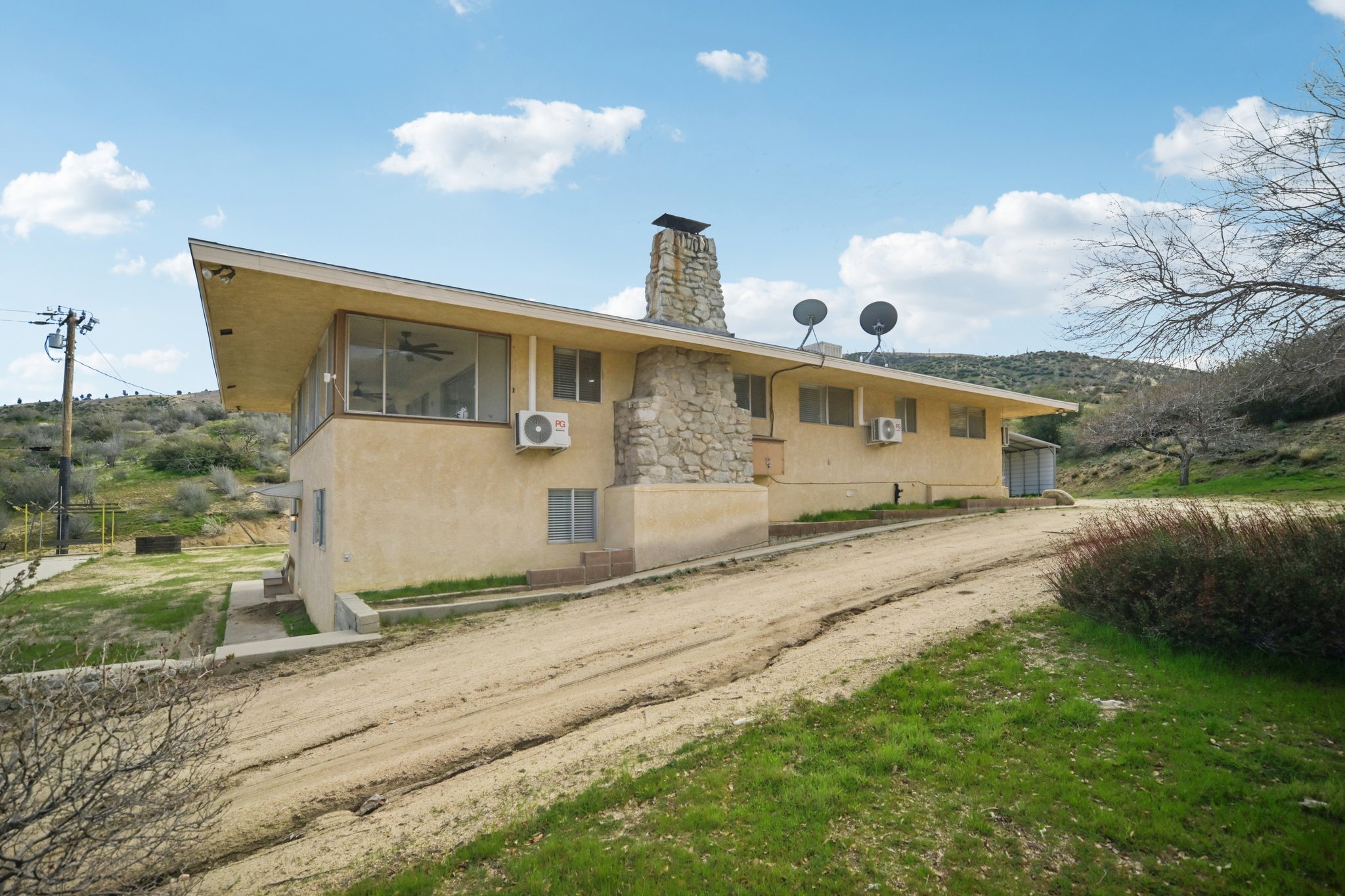 Kings Canyon Rd-S0702-042.jpg