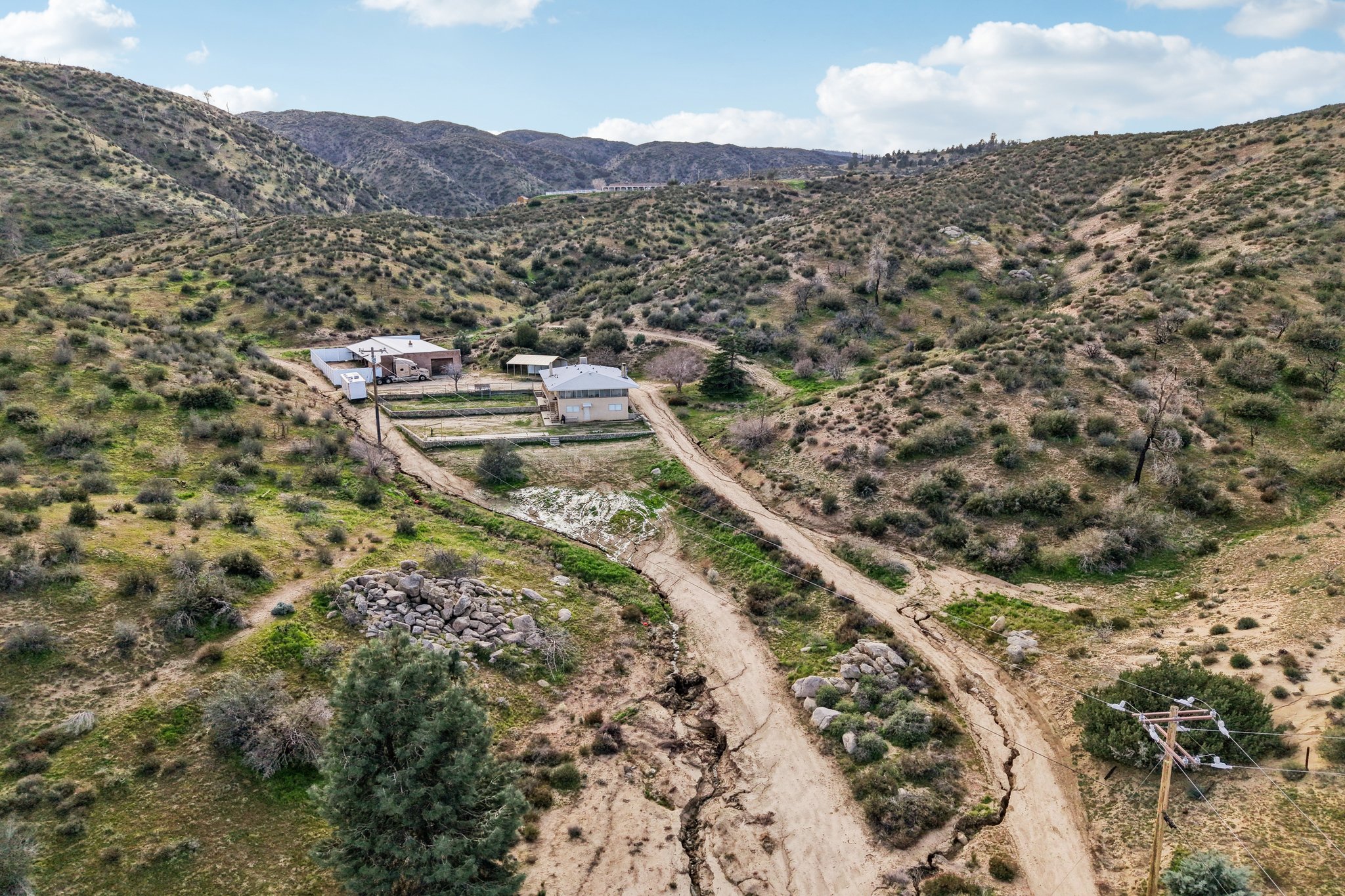 Kings Canyon Rd-S0702-049.jpg