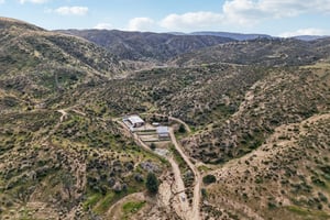 Kings Canyon Rd-S0702-050.jpg