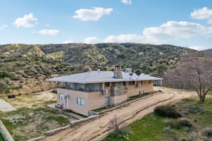 Kings Canyon Rd-S0702-056.jpg