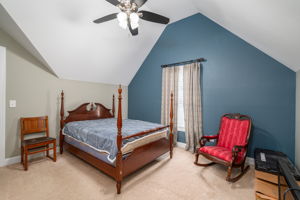 4th Upstairs bedroom