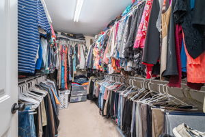 Primary Walk in Closet