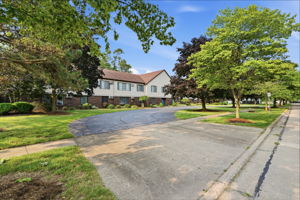  Photo 0