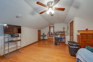  Photo 47