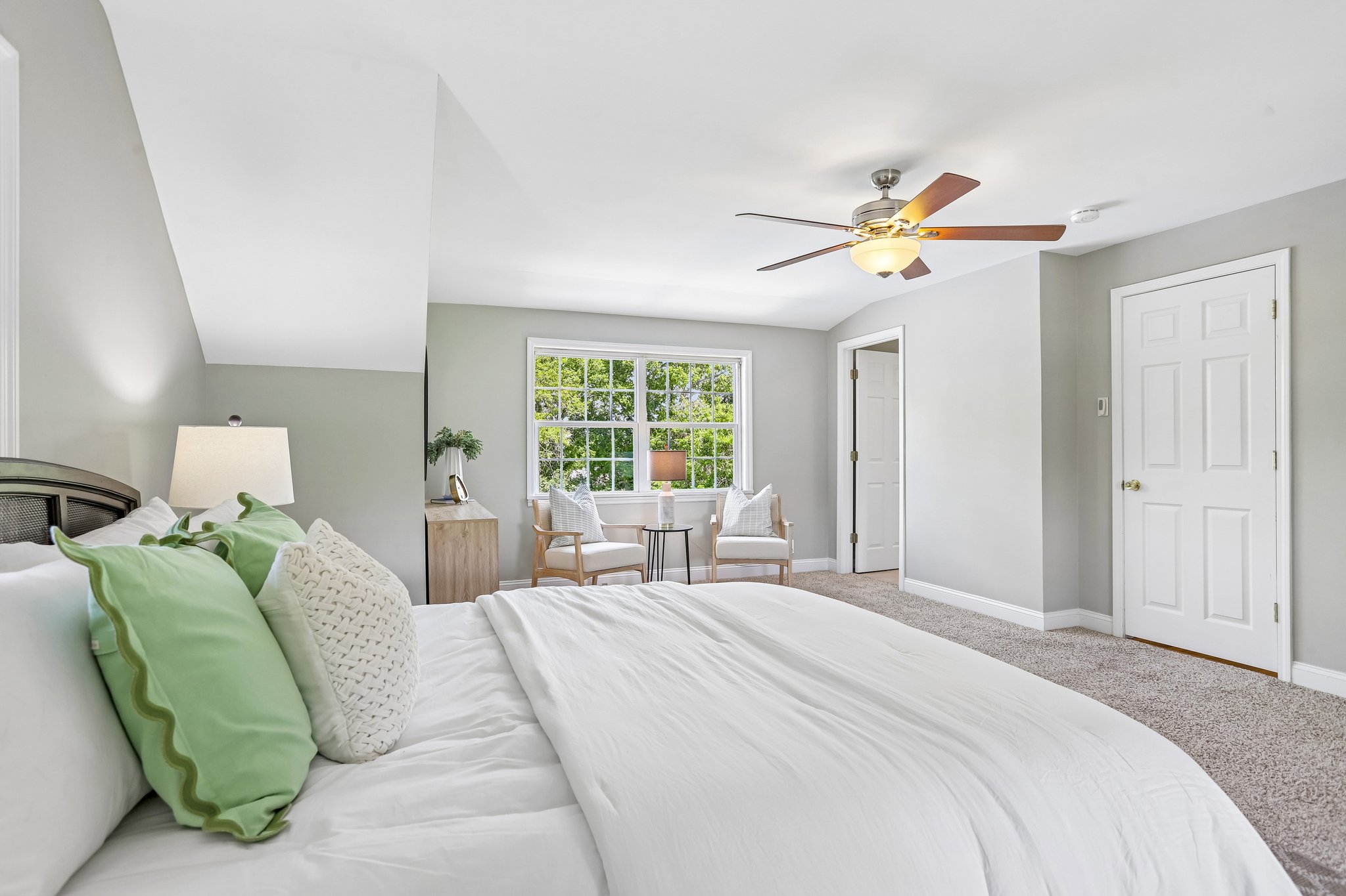 Theiss Rd-S0705-027.jpg