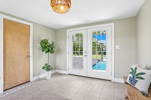 Theiss Rd-S0705-006.jpg
