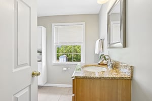 Theiss Rd-S0705-025.jpg