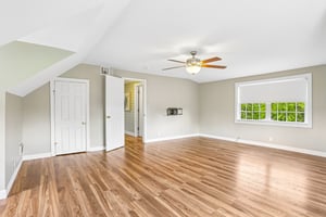 Theiss Rd-S0705-029.jpg