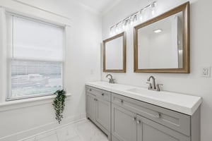 Chesterra Dr-S2509-026.jpg