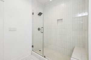 Chesterra Dr-S2509-027.jpg