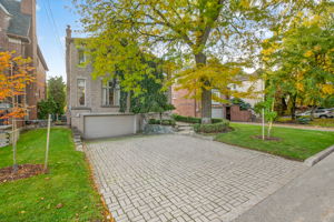471 Cranbrooke Ave, Toronto ON
