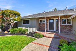 004_F8_471 Lowell Dr