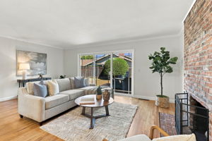 011_F8_471 Lowell Dr