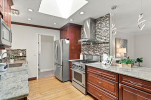 015_F8_471 Lowell Dr