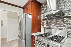 016_F8_471 Lowell Dr