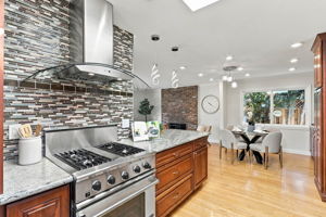 018_F8_471 Lowell Dr