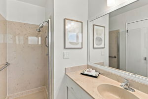 034_F8_471 Lowell Dr