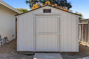 046_F8_471 Lowell Dr
