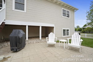  Photo 43