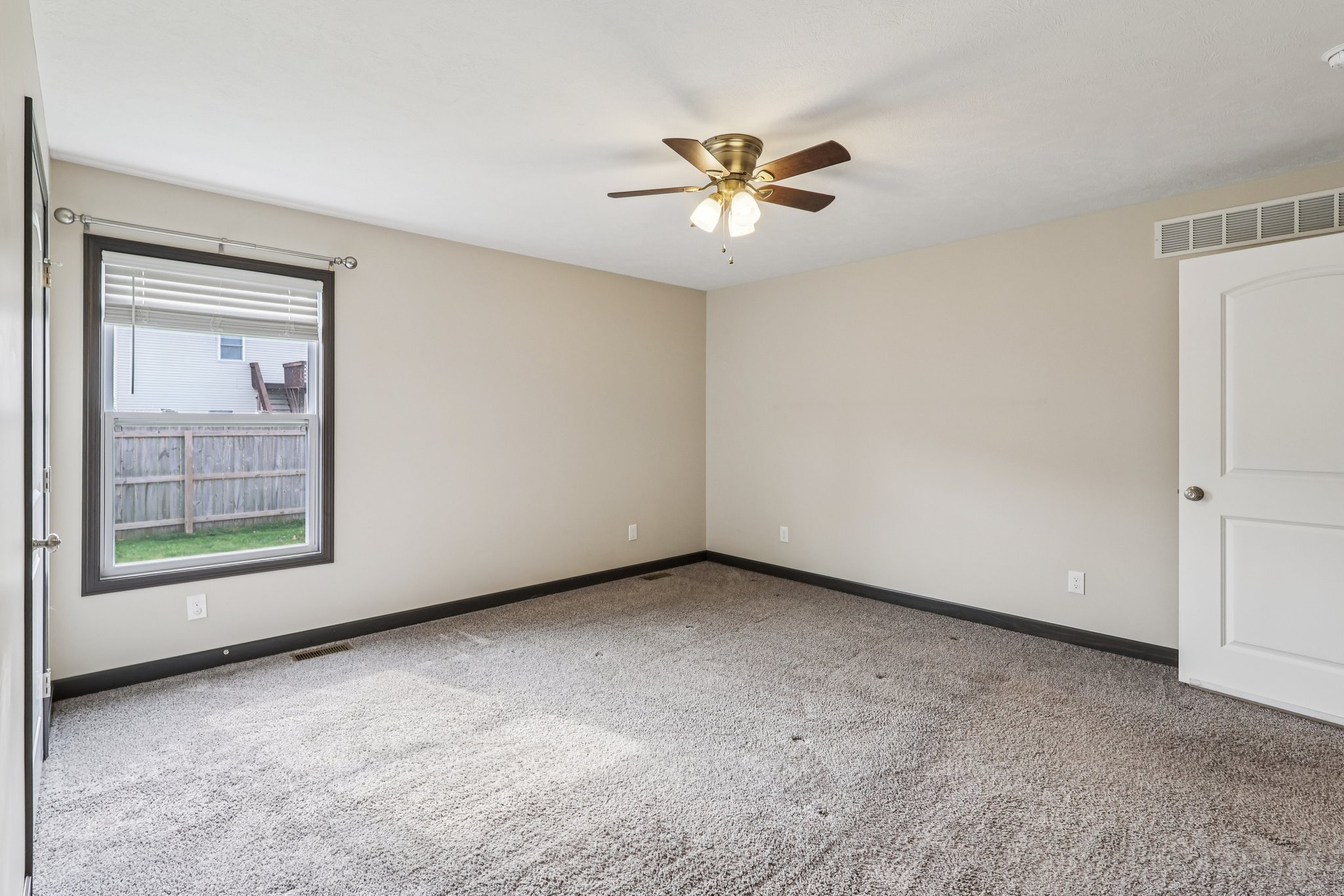 Tulip Trail-S0104-030.jpg