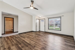 Tulip Trail-S0104-009.jpg