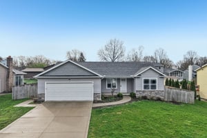 Tulip Trail-S0504--1-001.jpg