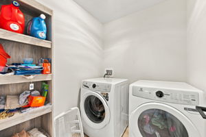  Photo 49