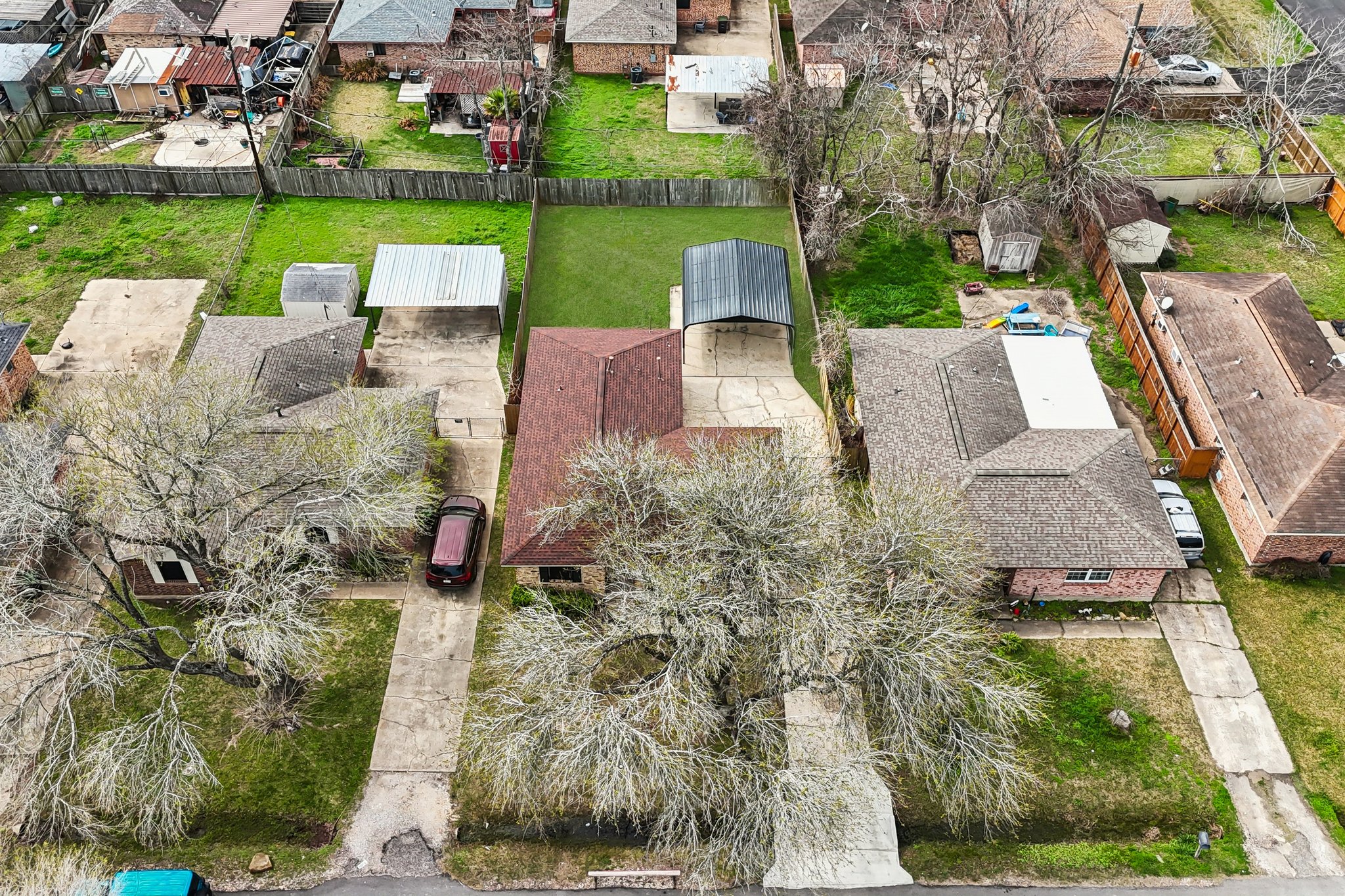 Pine St-L2102-043.jpg