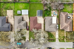 Pine St-L2102-049.jpg