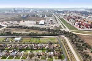 Pine St-L2102-051.jpg