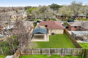 Pine St-L2102-058.jpg