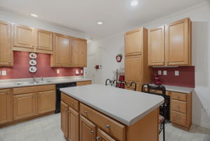 4711 Hanberry Dr-23